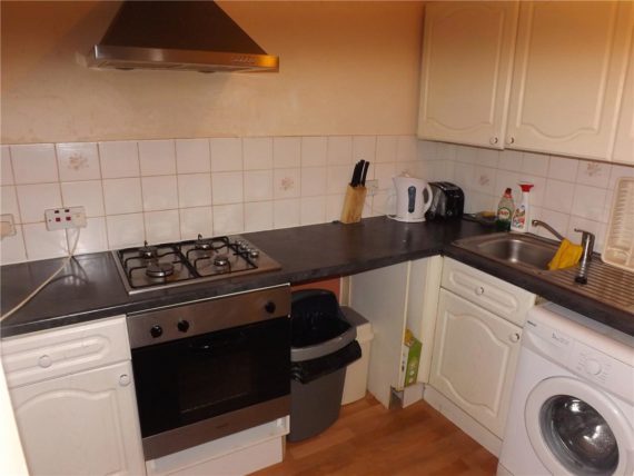 1 bedroom Flat to re...